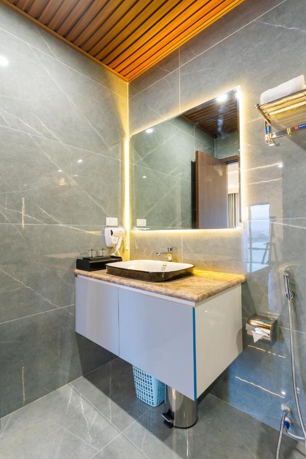 Cm Hotel & Apartment Hai Phong Exterior photo